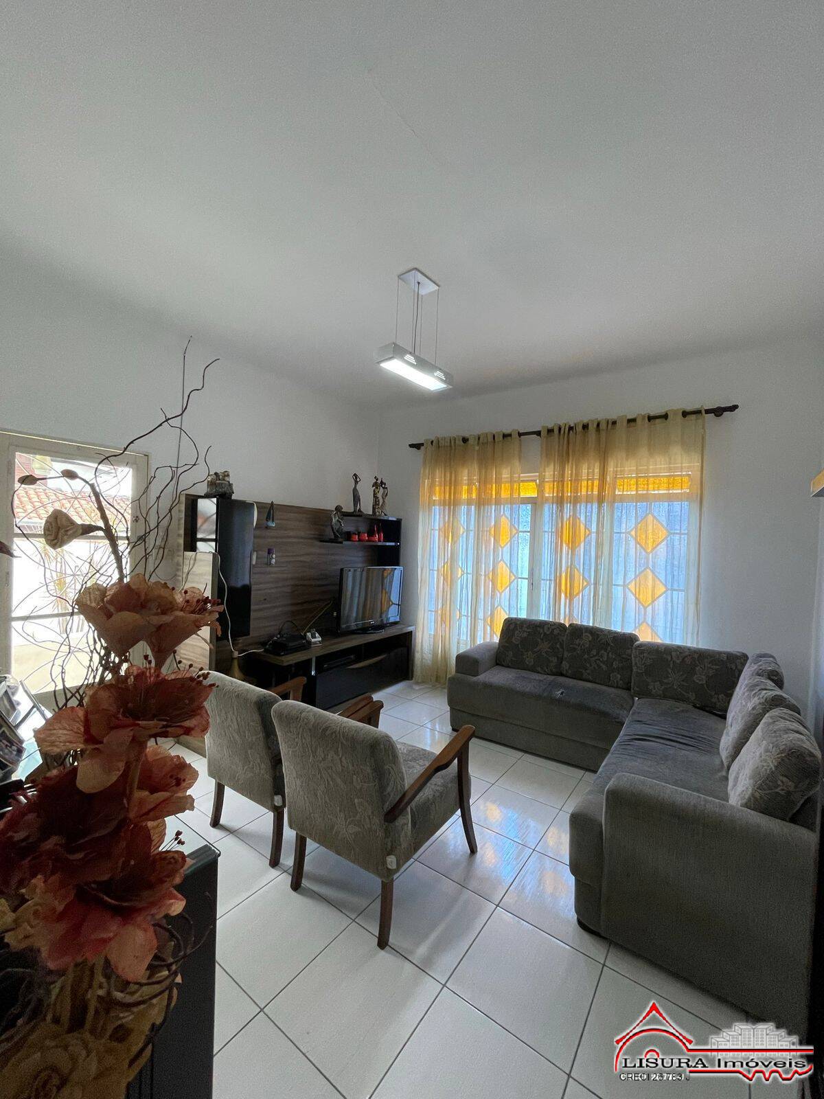 (TI) CASA JD BELA VISTA / CENTRO JACAREÍ SP ACEITA TROCA APARTAMENTO