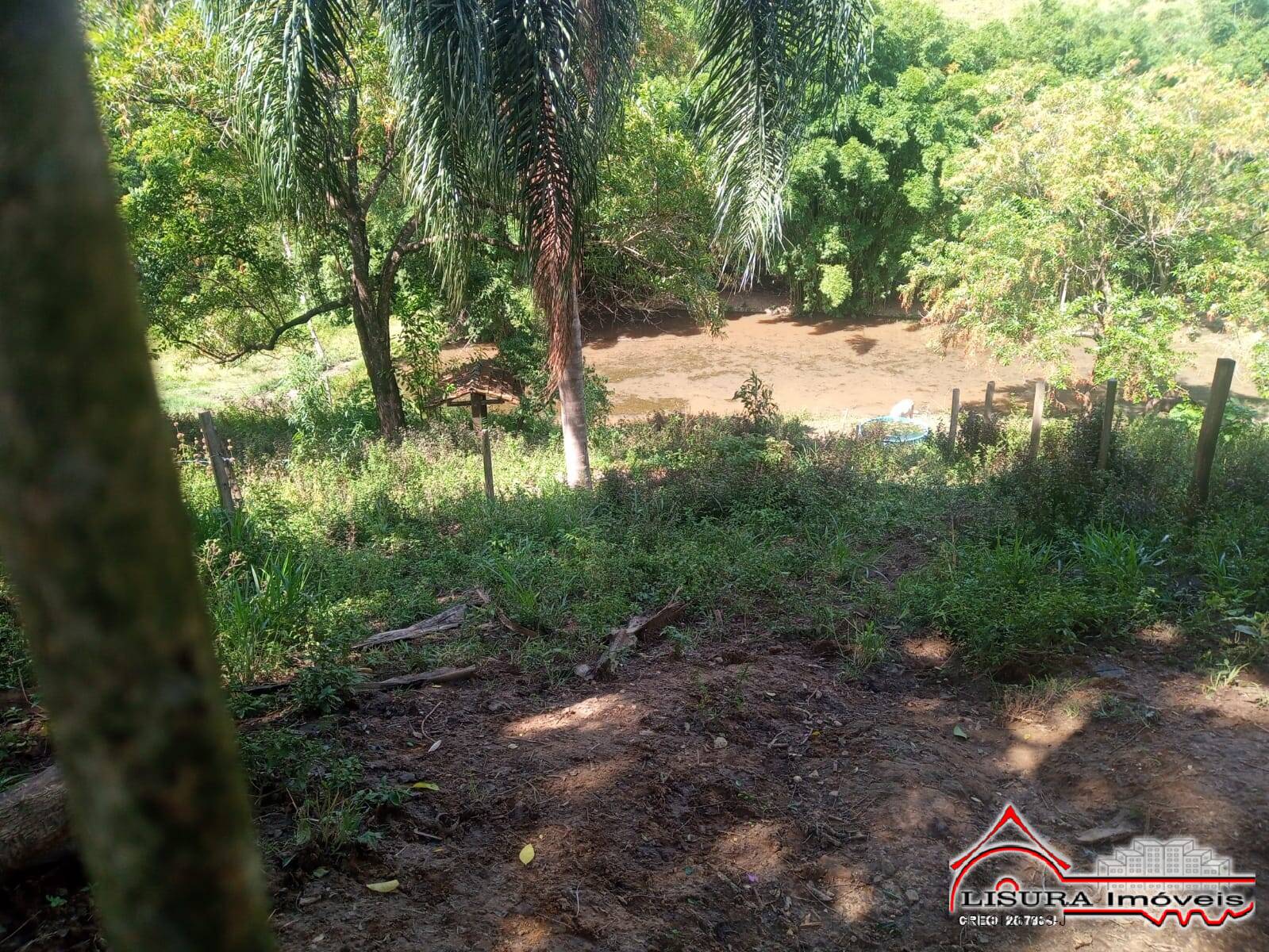 Sítio à venda com 3 quartos, 300m² - Foto 17