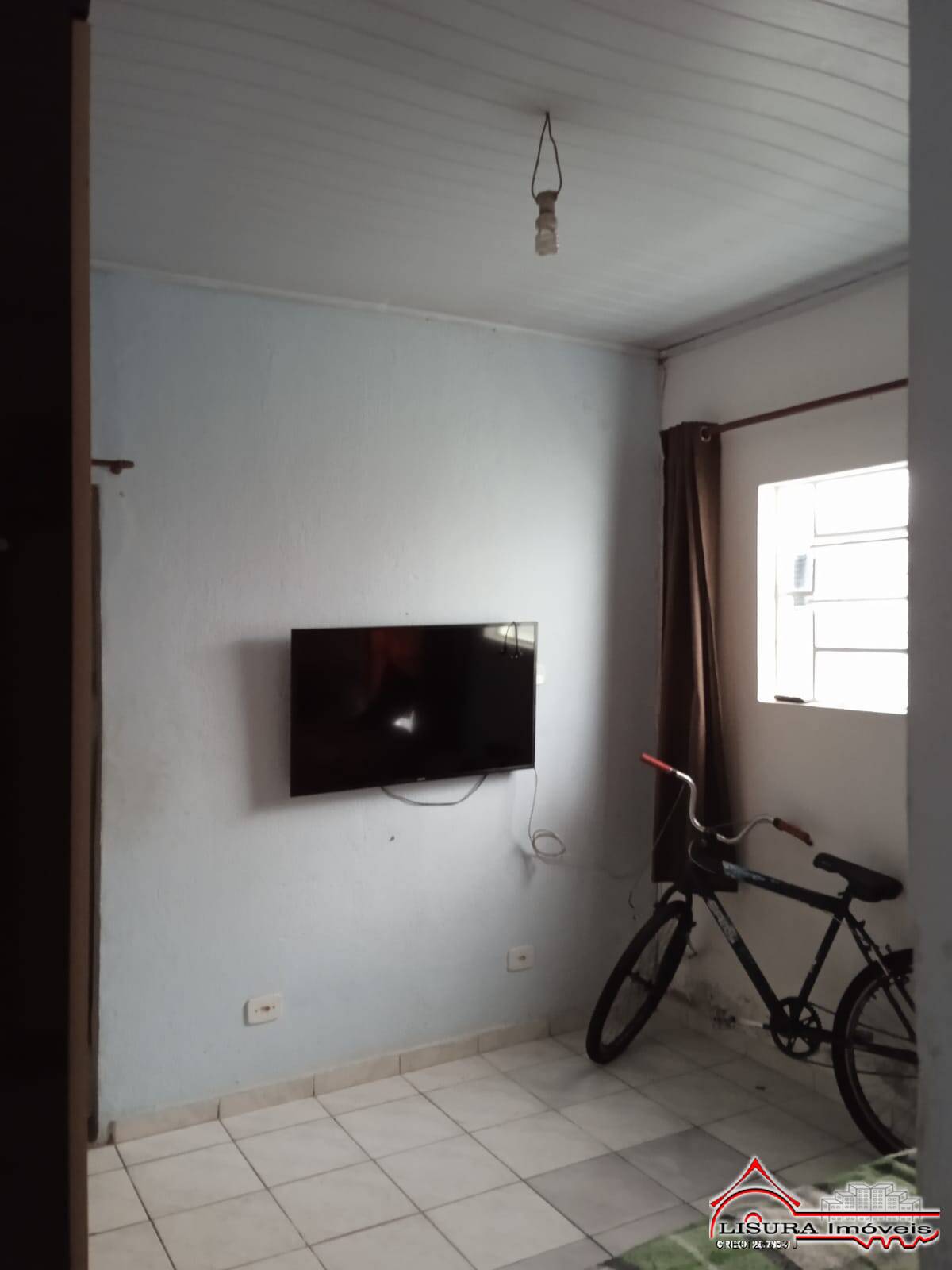 CASA NO PQ BRASIL / SANTA MARIA JACAREI SP (ML)