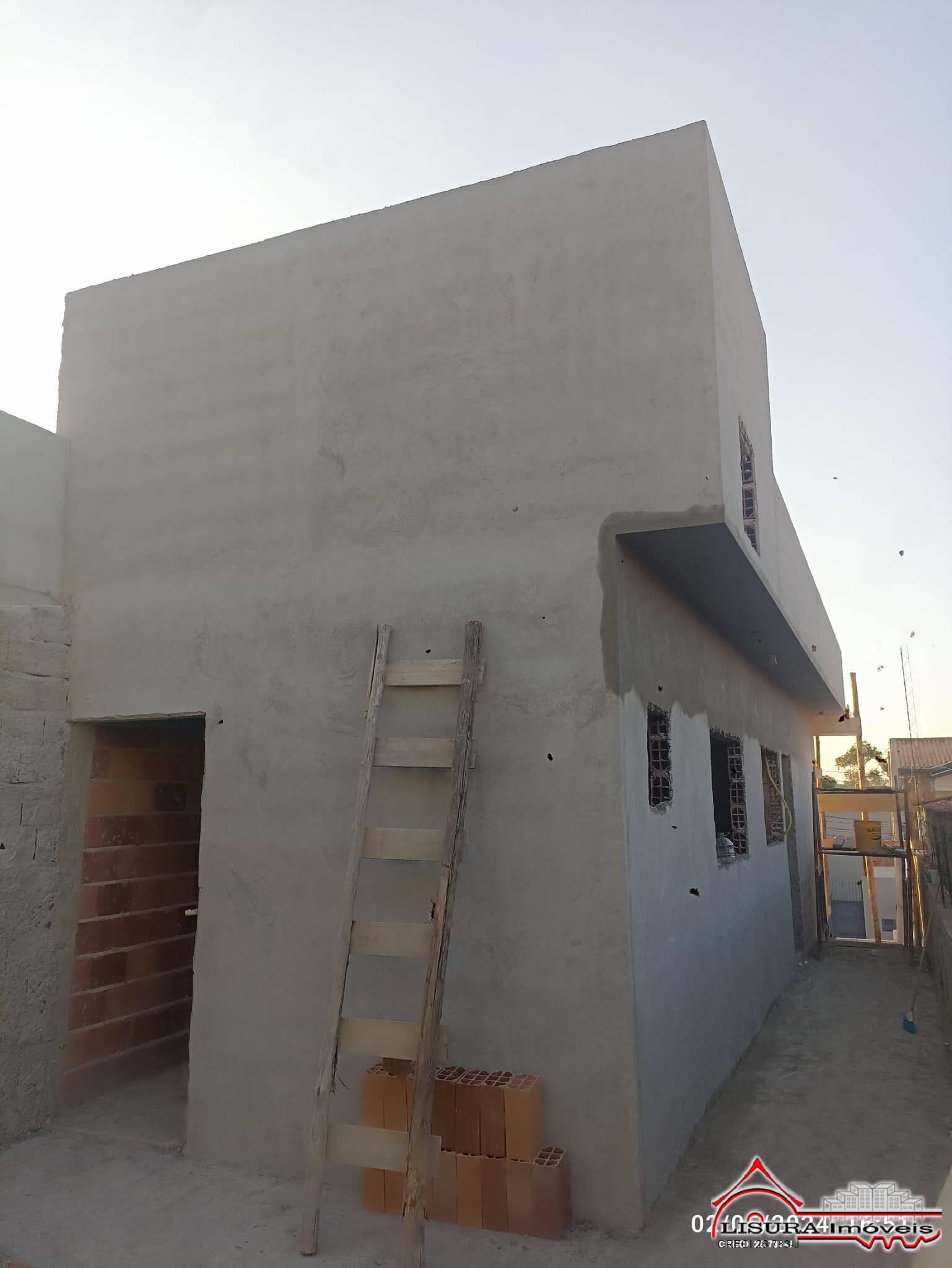 (A) CASA NOVA NO PQ IMPERIAL JACAREI SP ENTRA NO CASA VERDE E AMARELA