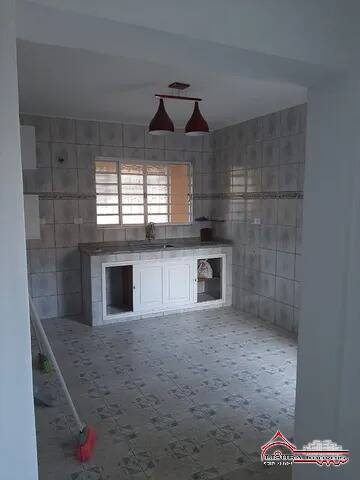 Casa à venda com 2 quartos, 152m² - Foto 3