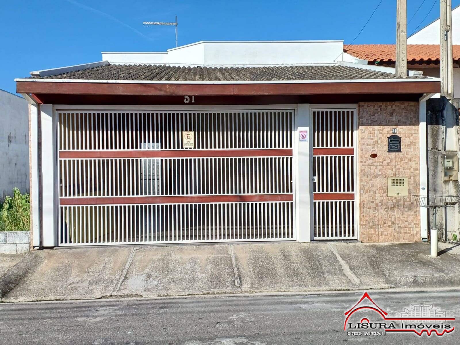 CASA NO PQ DOS SINOS JACAREÍ SP