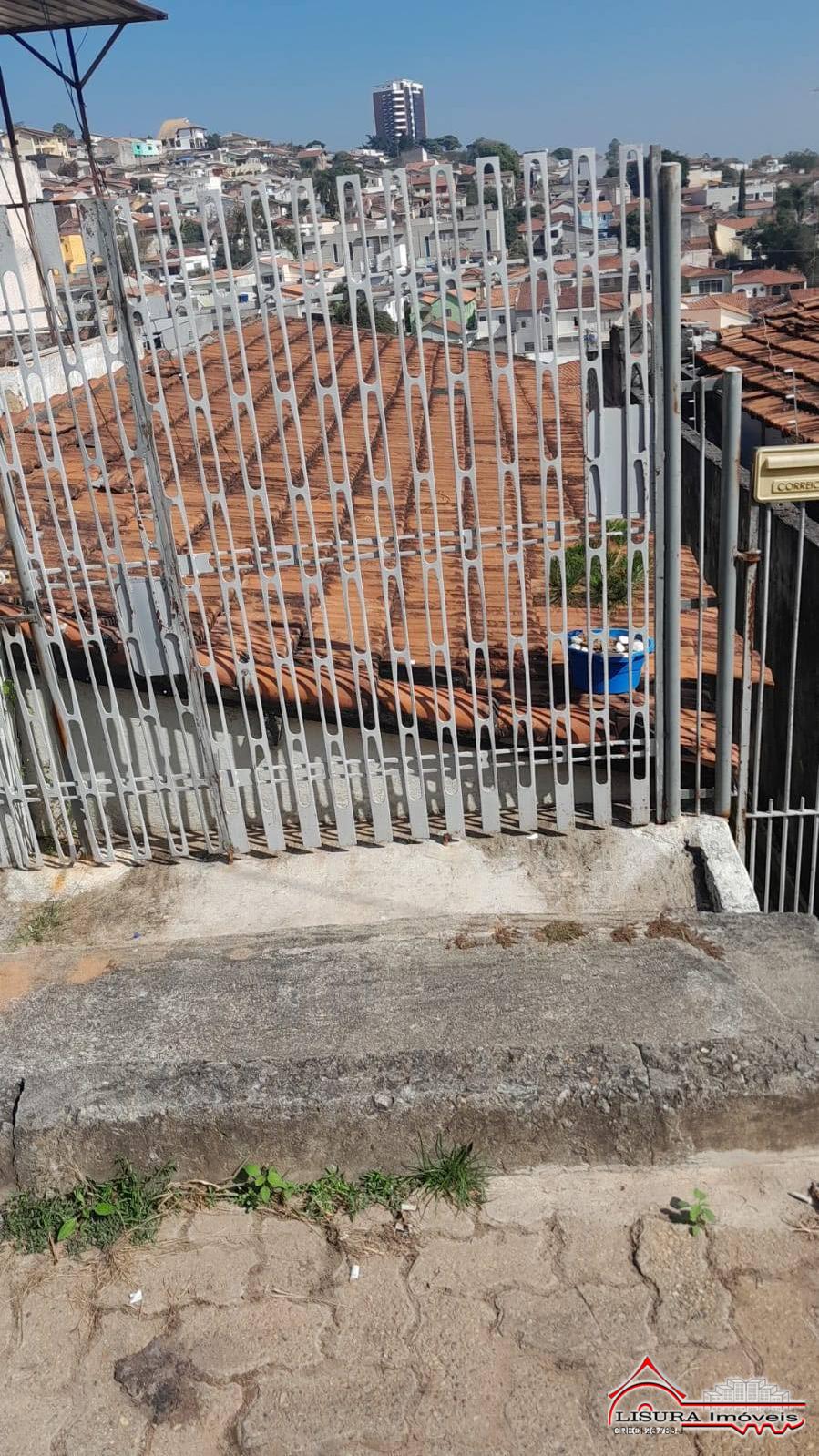 (TI) CASA NO JD BELAVISTA JACAREI SP
