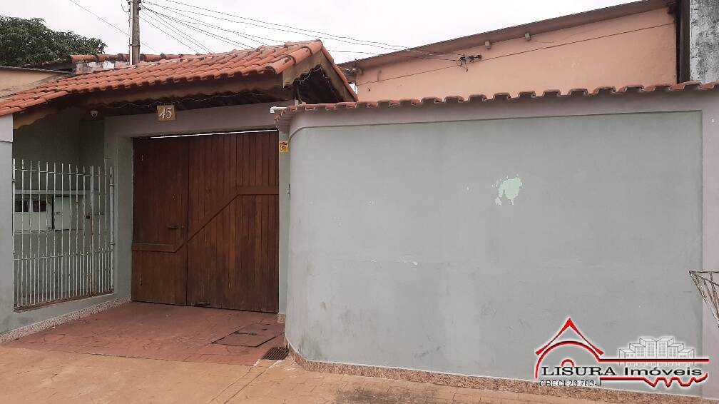 (WM) 3 CASAS NO MESMO TERRENO OPORTUNIDADE PARA INVESTIDORES JACAREI SP