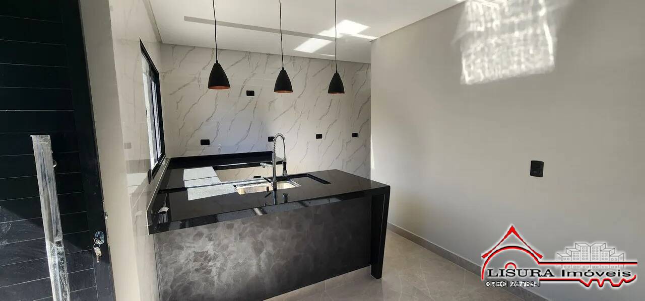 Casa à venda com 3 quartos, 100m² - Foto 5
