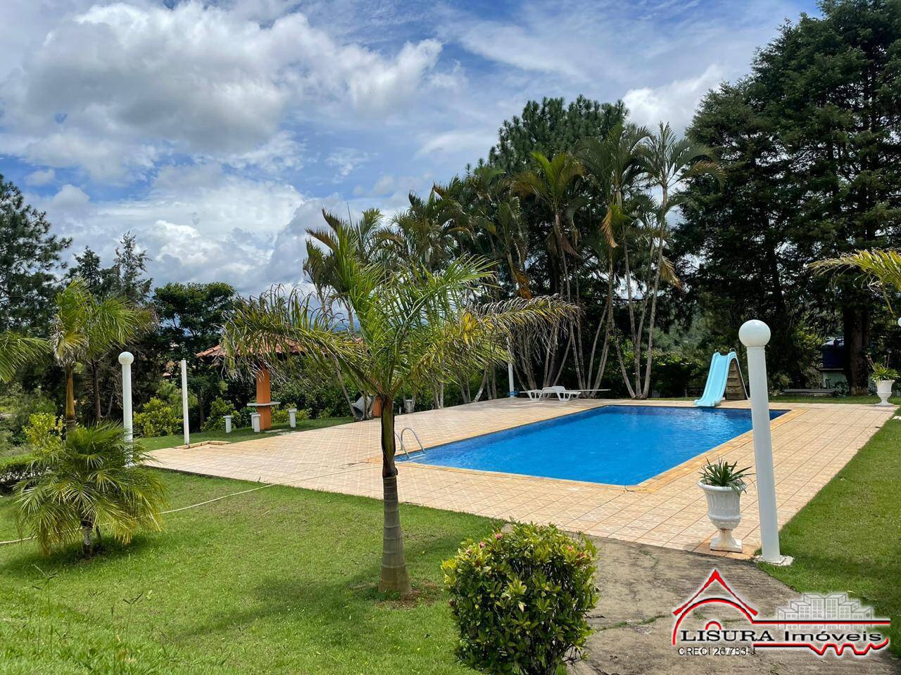 Chácara à venda com 8 quartos, 21000m² - Foto 23