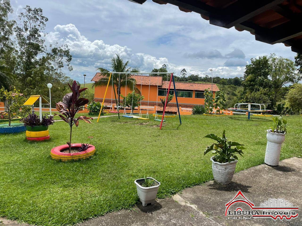 Chácara à venda com 8 quartos, 21000m² - Foto 16