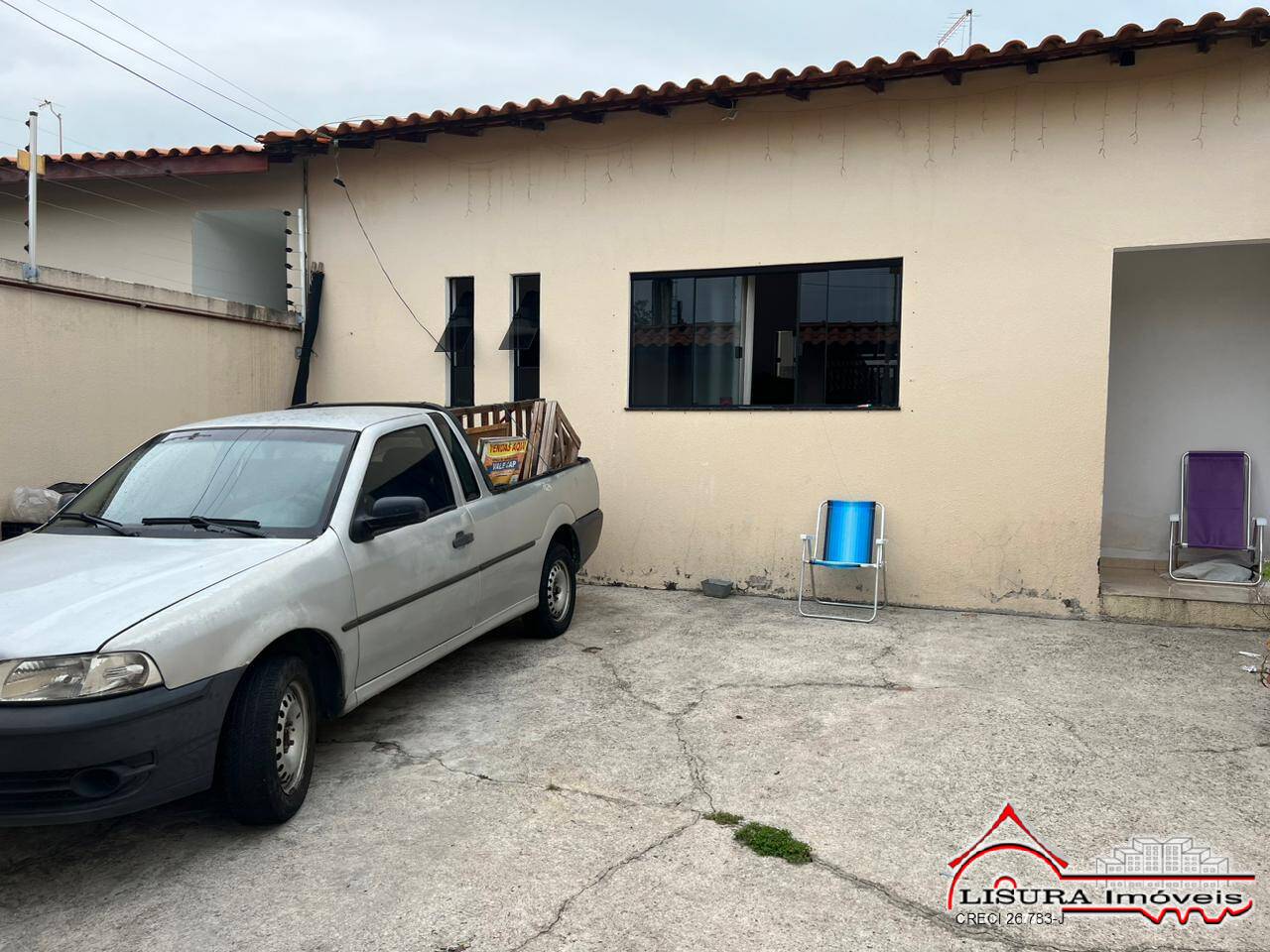 (TI) CASA NO JD PRIMAVERA JACAREI SP ÓTIMA LOCALIZAÇÃO TERRENO 210 M²