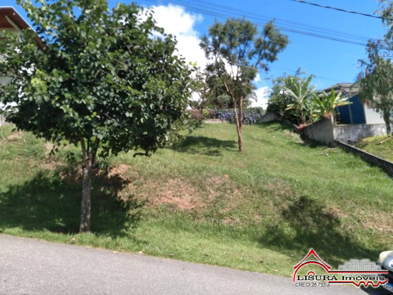 TERRENO NO MIRANTE DO VALE JACAREÍ SP ALTO PADRÃO 1.000m² ESTUDA PERMUTA