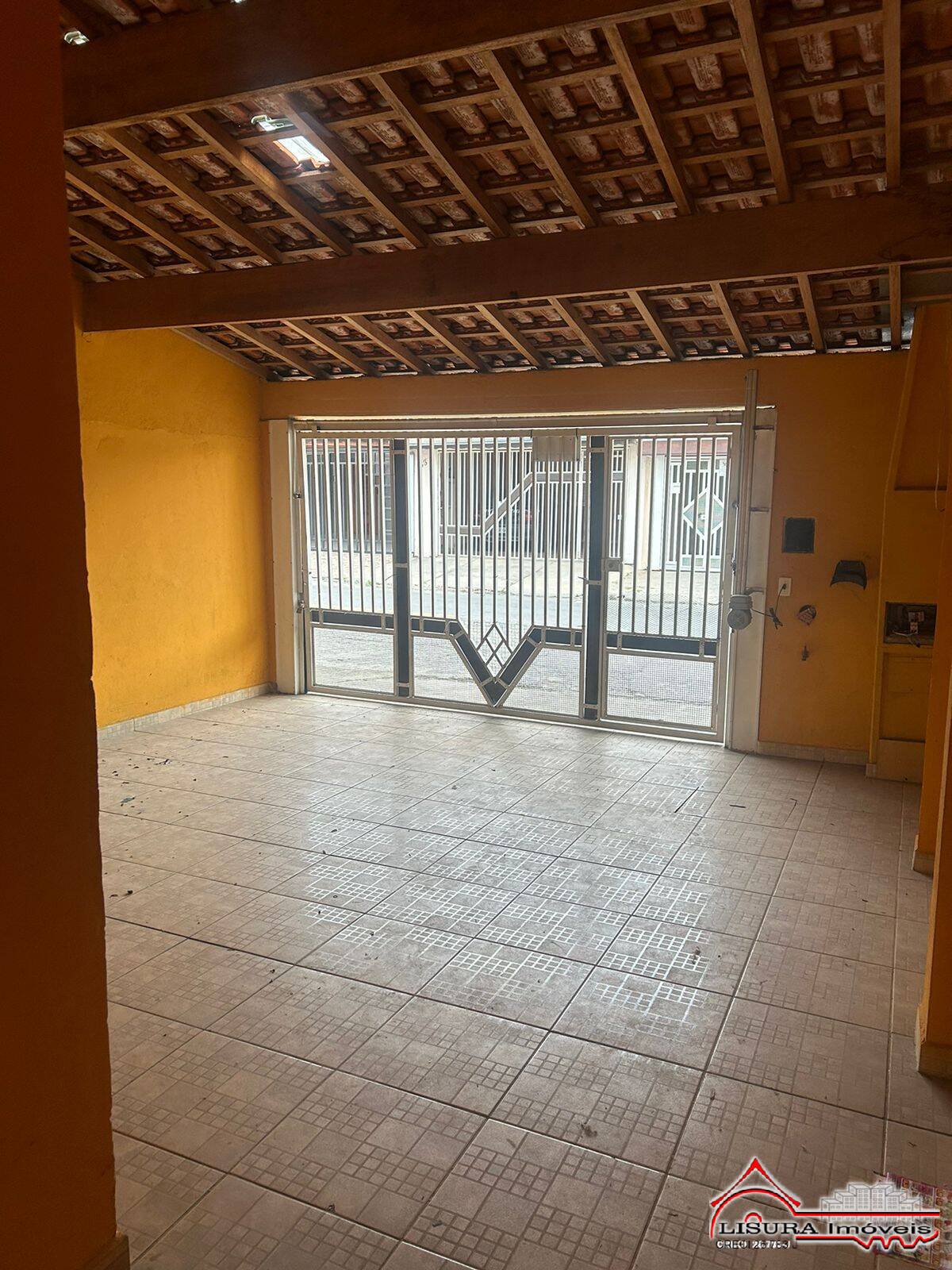(VM) CASA NO CIDADE SALVADOR JACAREI SP INICIO DO BAIRRO
