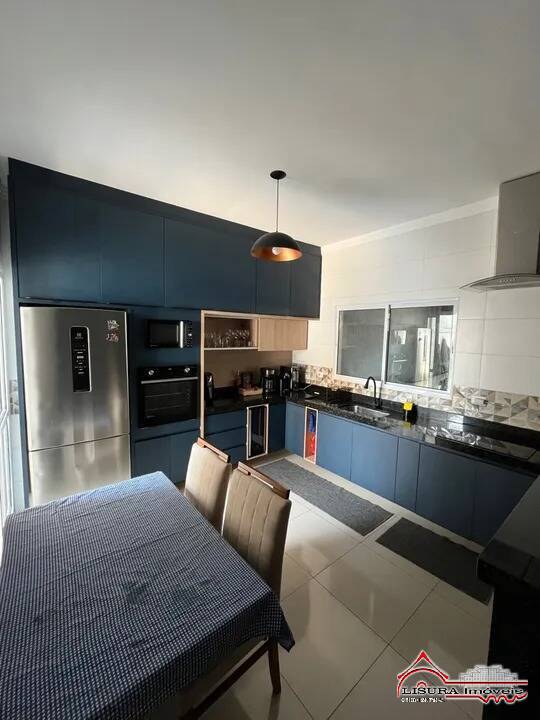 Casa à venda com 3 quartos, 85m² - Foto 6