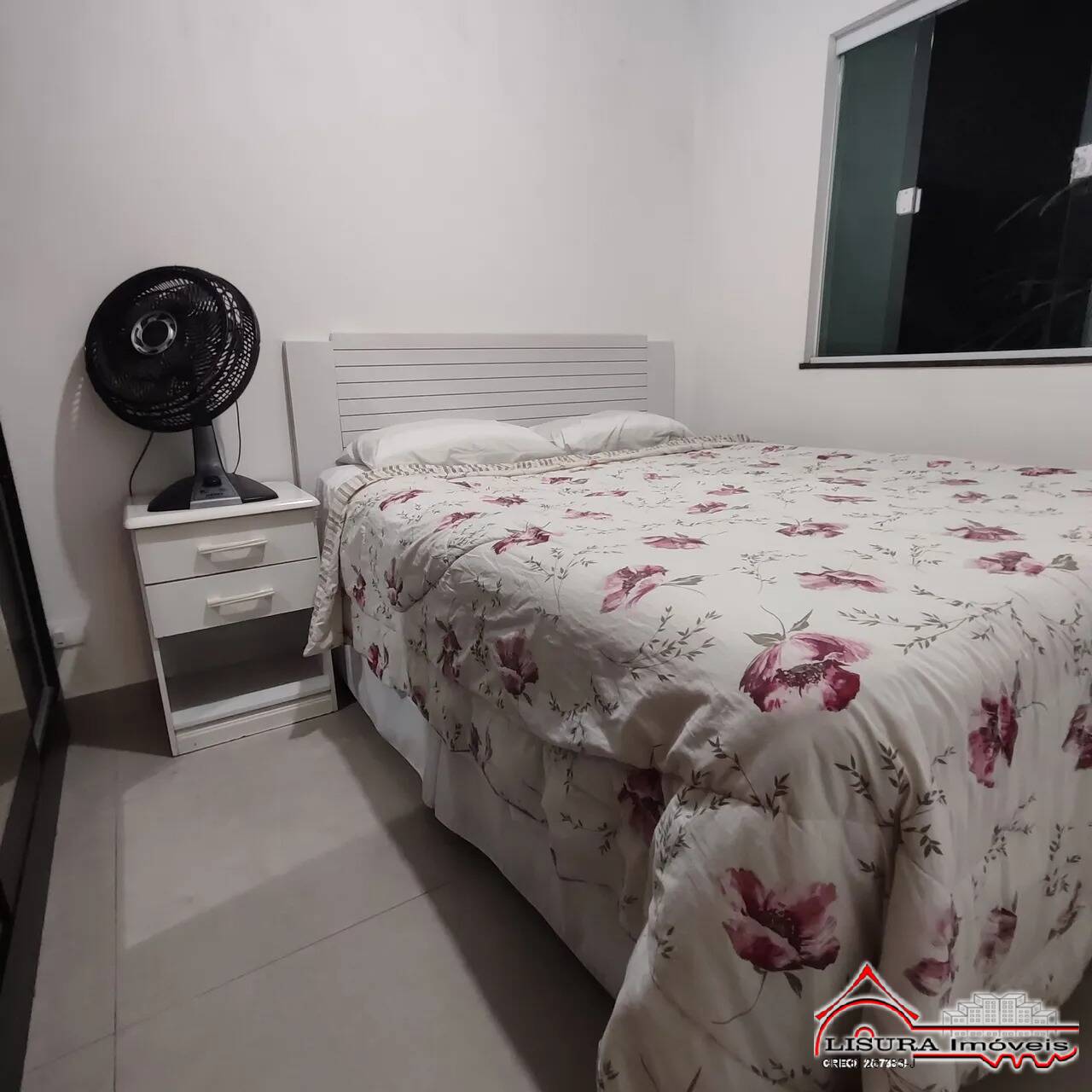 Casa à venda com 3 quartos, 85m² - Foto 9