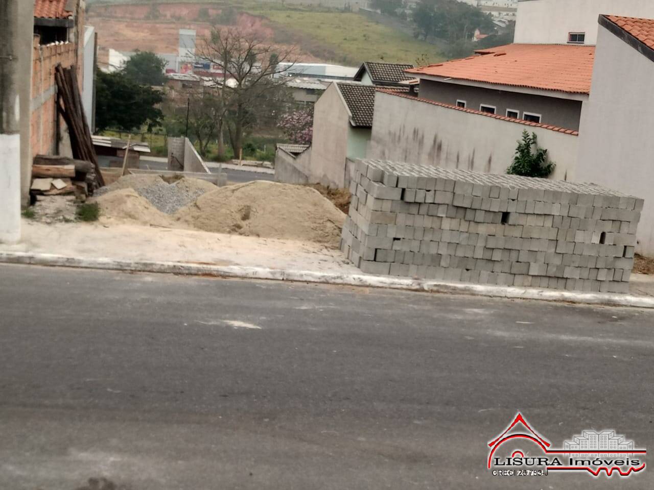 TERRENO NO JD DO MARQUES JACAREÍ SP aceita financiamento