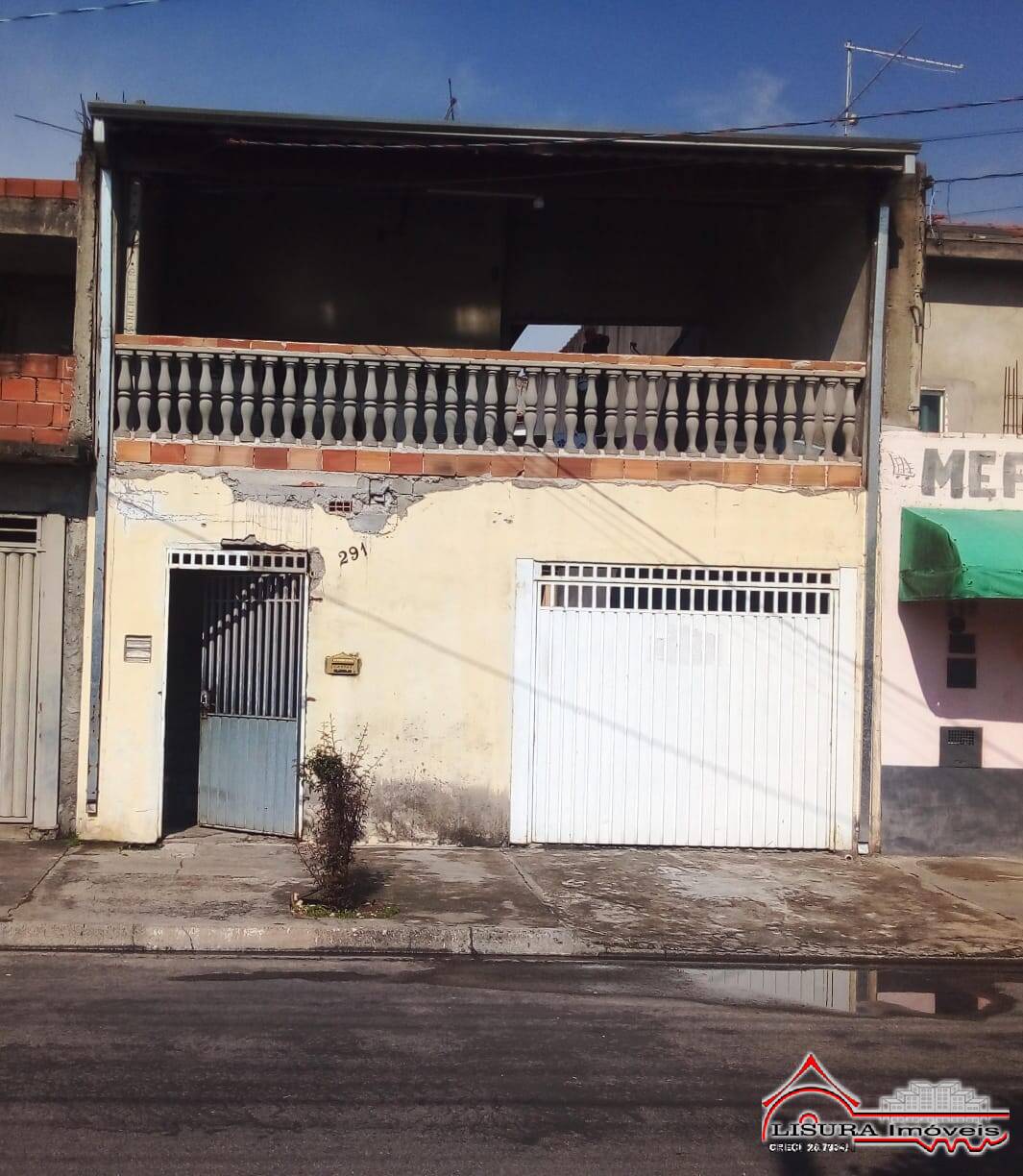 (A) CASA NO PQ DOS PRINCIPES JACAREI SP TERRENO COM 2 CASA.