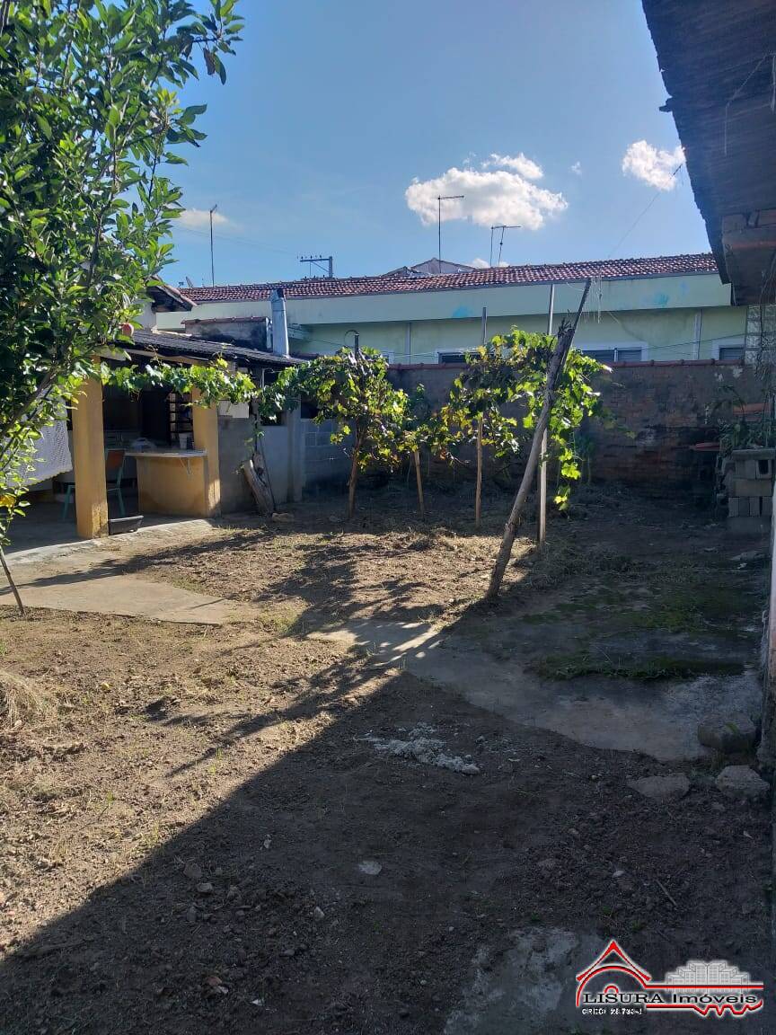 Casa à venda com 2 quartos, 310m² - Foto 24