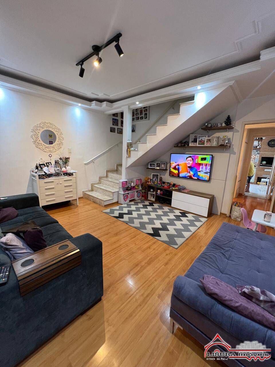 (BA) CASA EM CONDOMINIO NO JD CALIFORNIA JACAREI SP