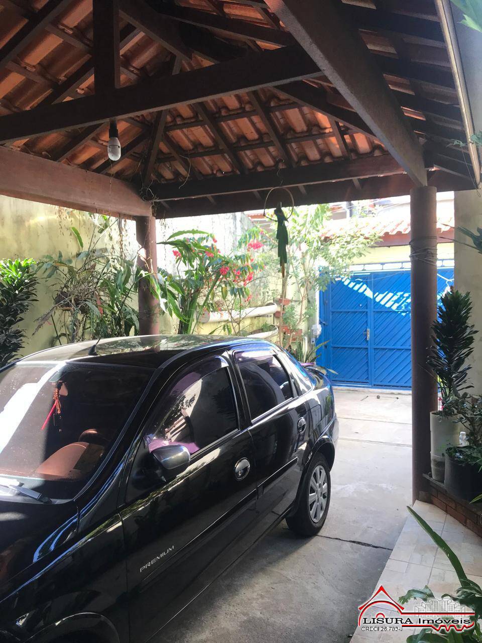 (A) CASA NO PQ DOS PRINCIPES JACAREI SP PARA VENDA