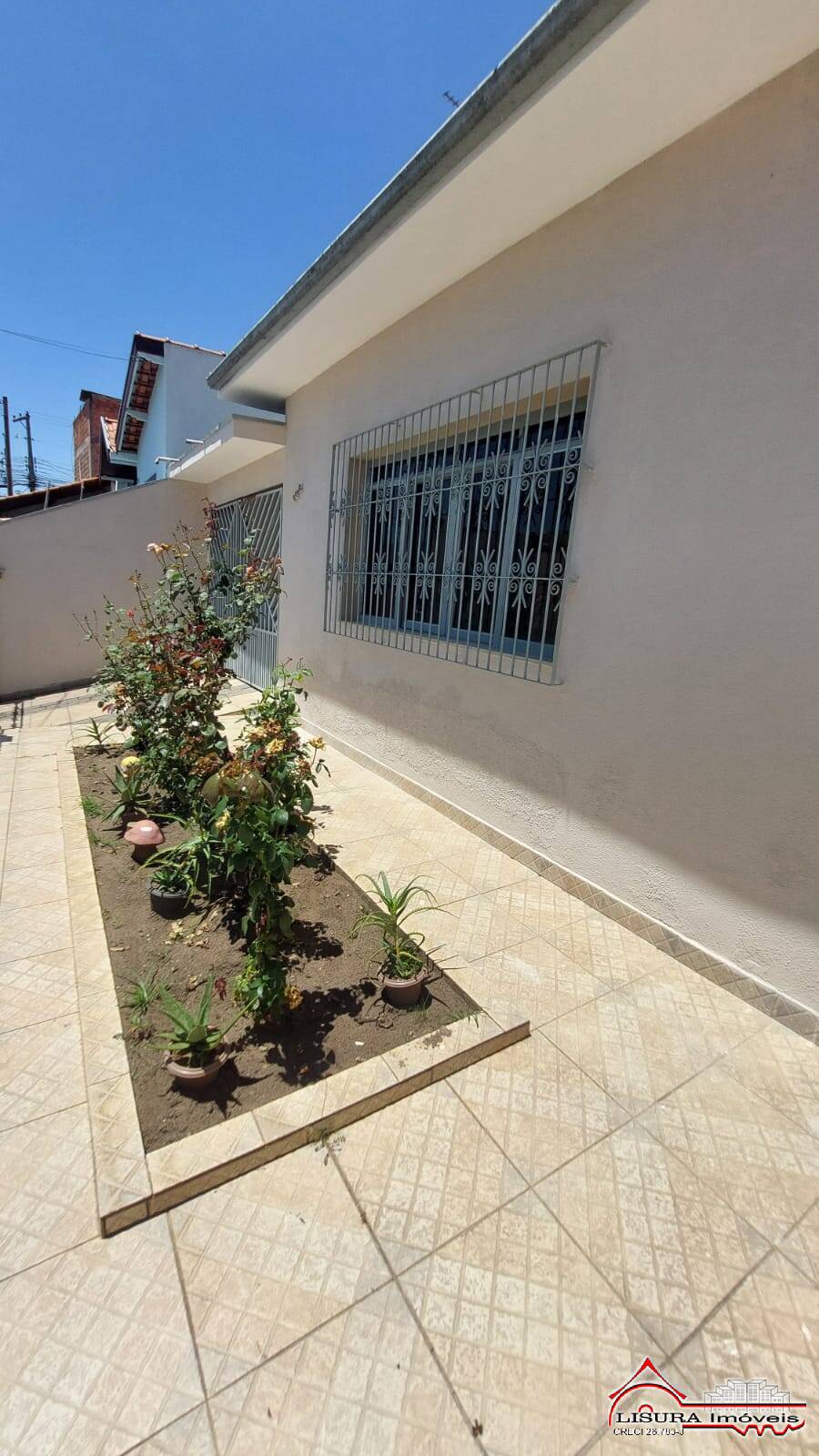 (I) CASA PARA LOCAÇÃO JD DINDINHA JACAREI SP