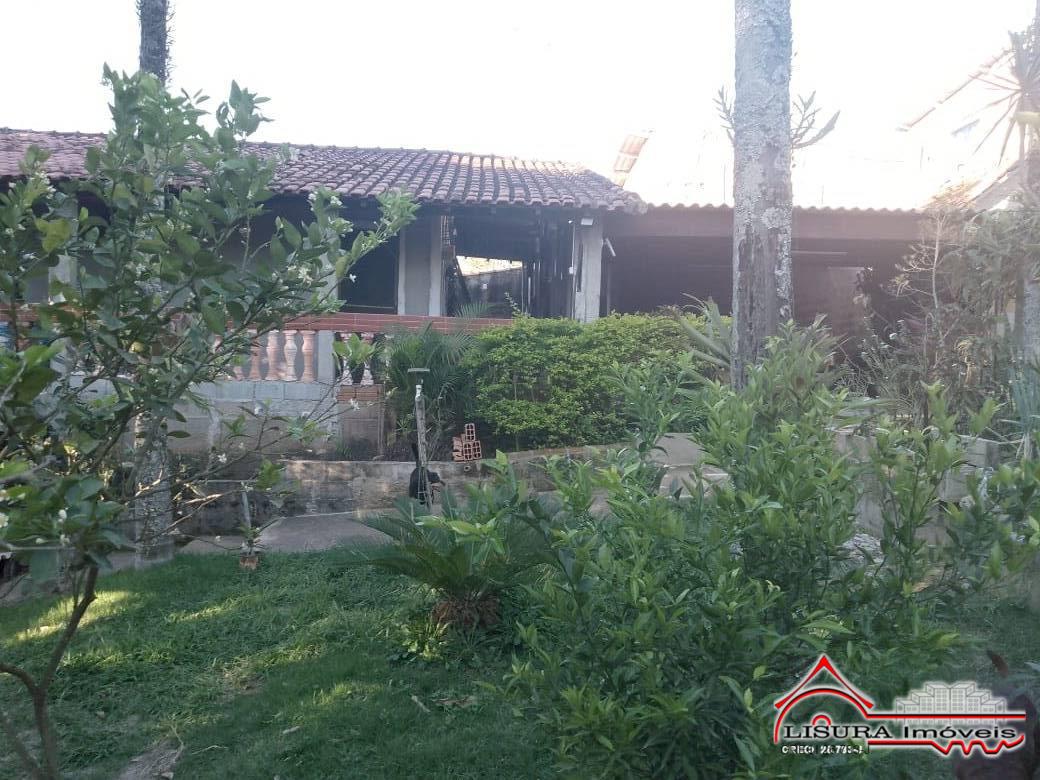 Chácara à venda com 2 quartos, 92m² - Foto 8