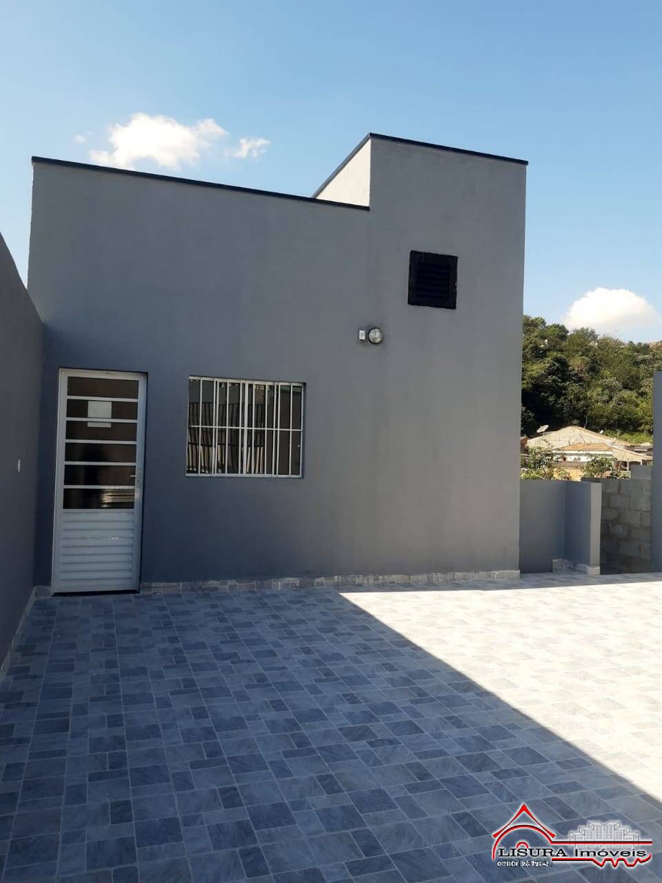 CASA NOVA A VENDA NO JD COLINAS JACAREI SP ESTUDA PERMUTA