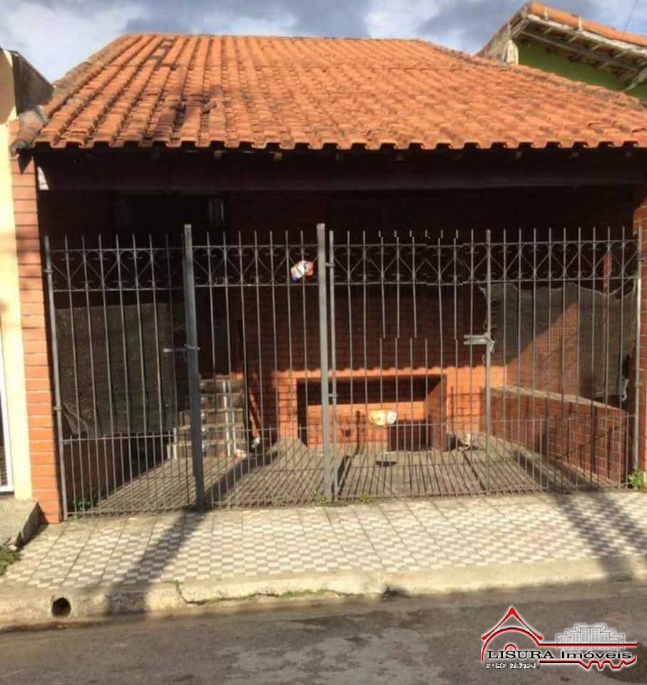 (WM) CASA NO PQ SANTO ANTONIO PREPARADA PARA 3 KITNET JACAREI SP