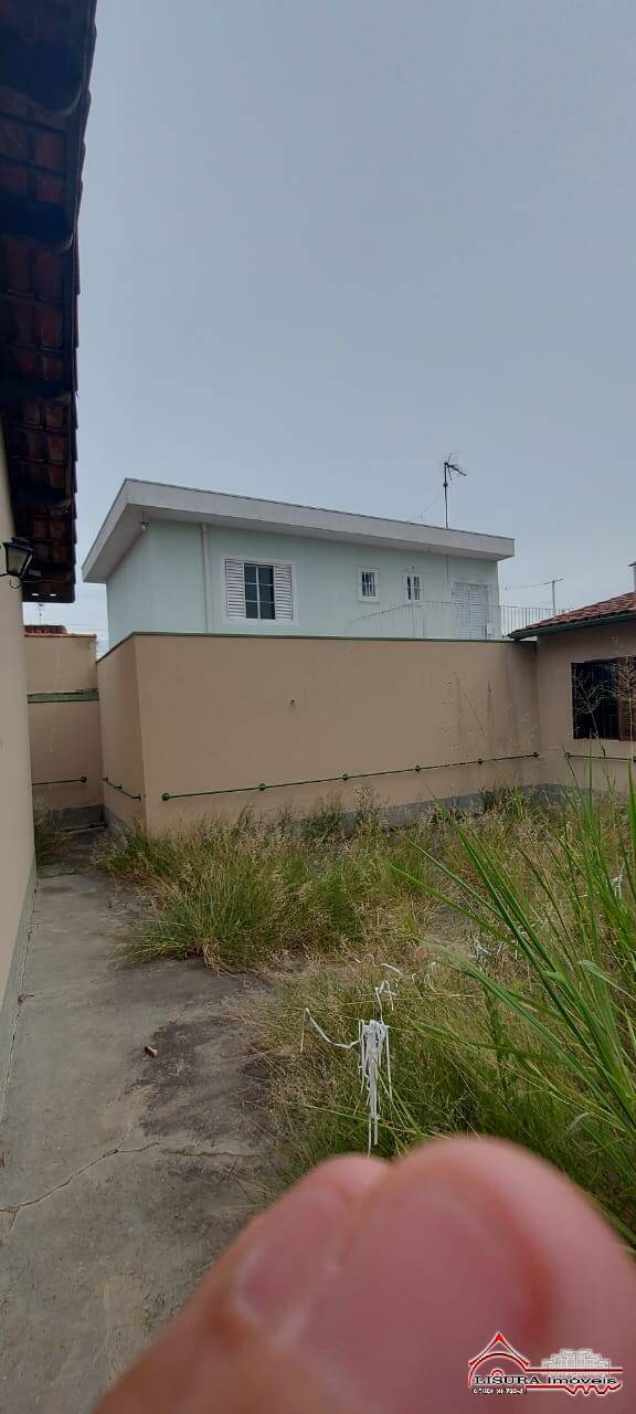 Casa à venda com 3 quartos, 145m² - Foto 14