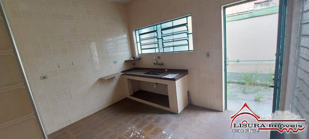 Casa à venda com 3 quartos, 145m² - Foto 3