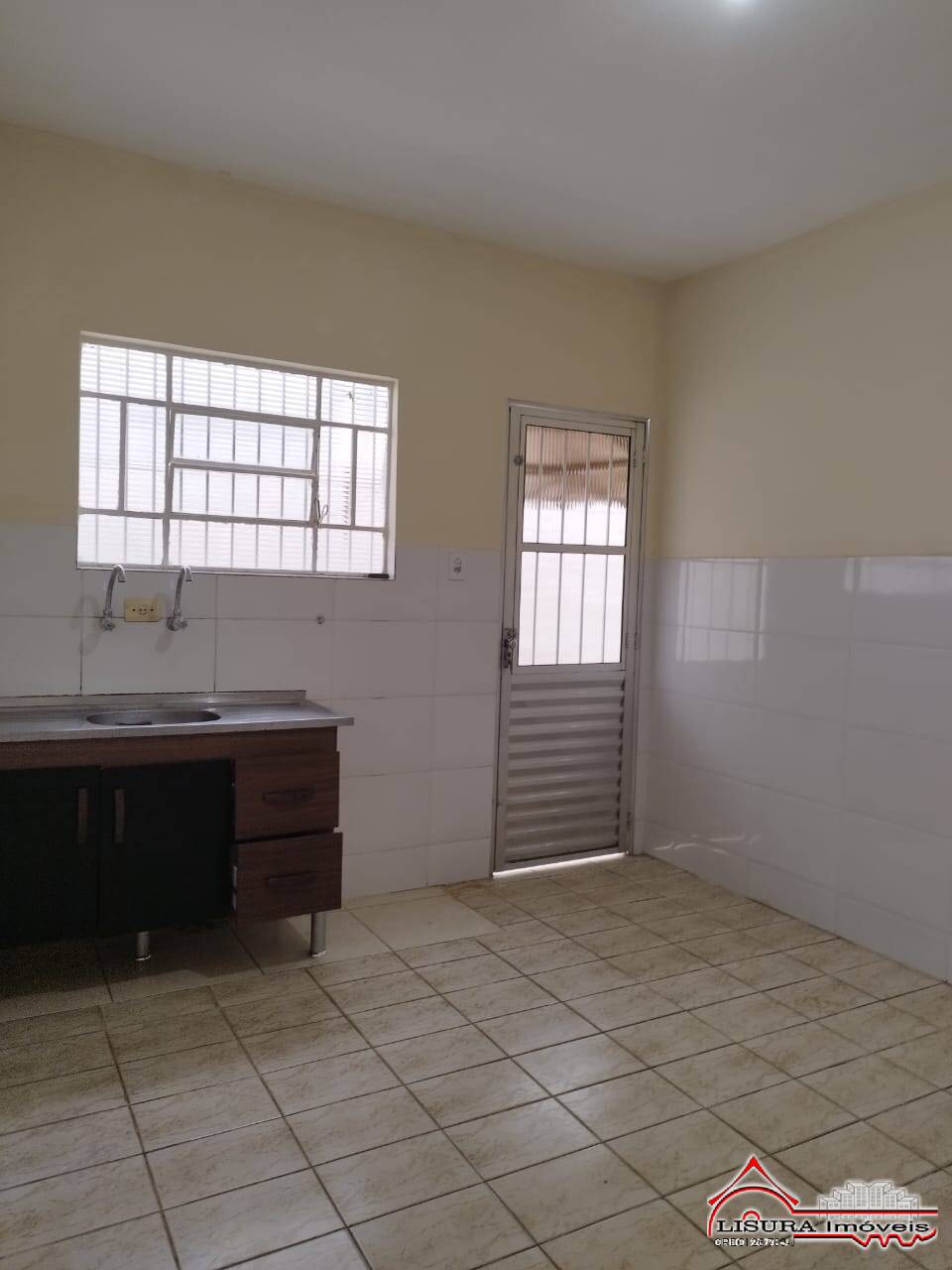 Casa à venda com 2 quartos, 92m² - Foto 6