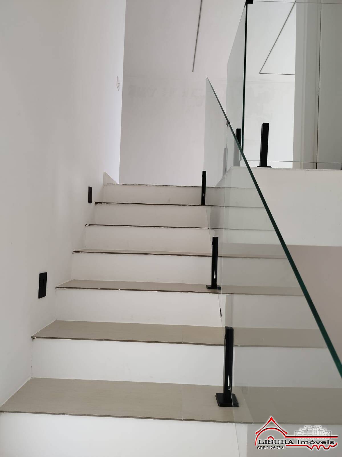 Casa de Condomínio à venda com 3 quartos, 254m² - Foto 13