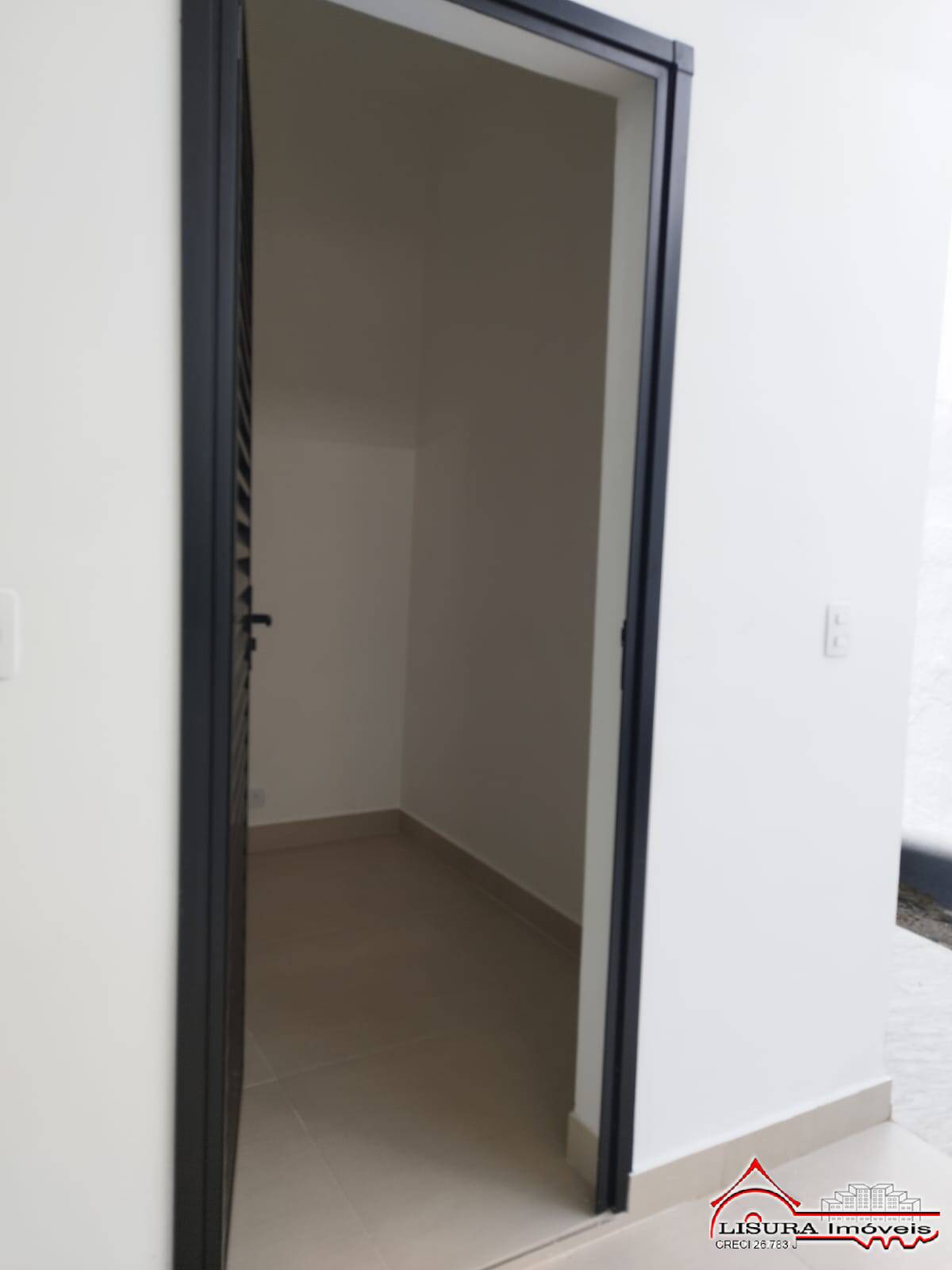 Casa de Condomínio à venda com 3 quartos, 254m² - Foto 18