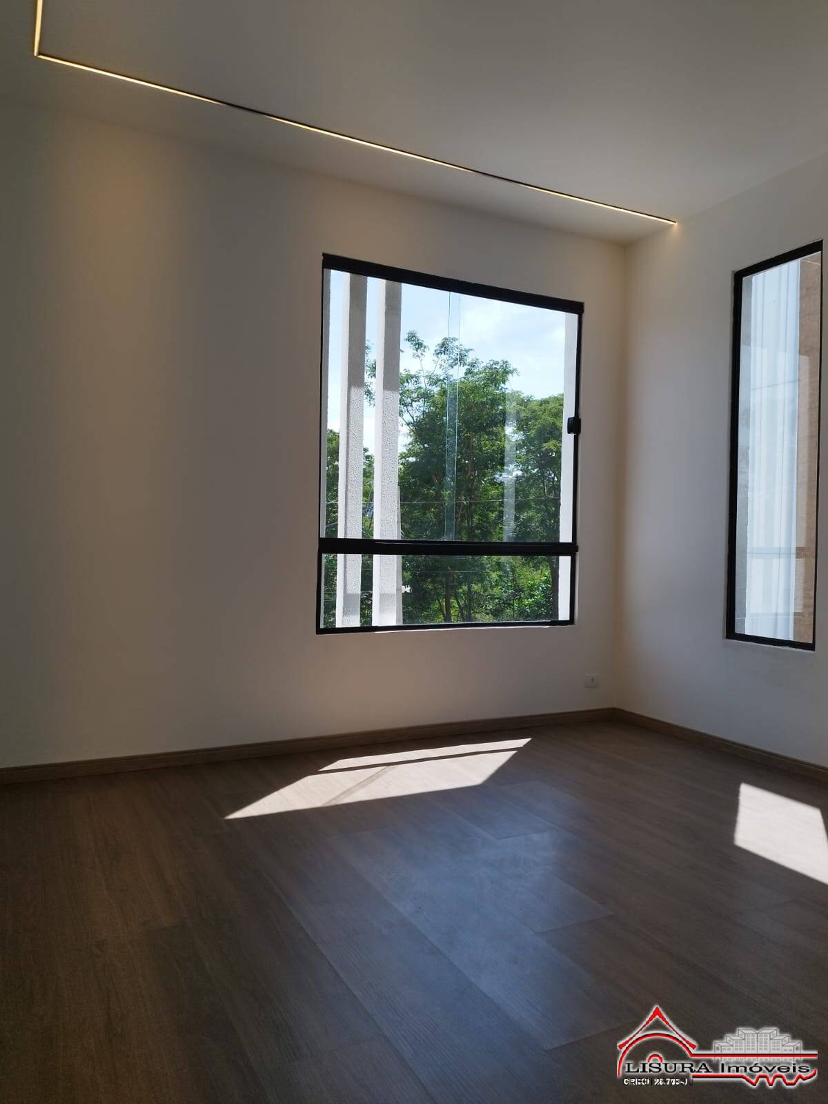 Casa de Condomínio à venda com 3 quartos, 254m² - Foto 30