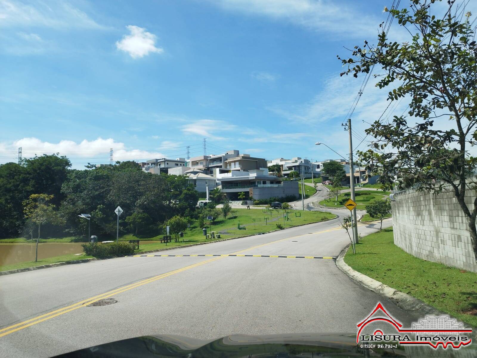 Casa de Condomínio à venda com 3 quartos, 254m² - Foto 66
