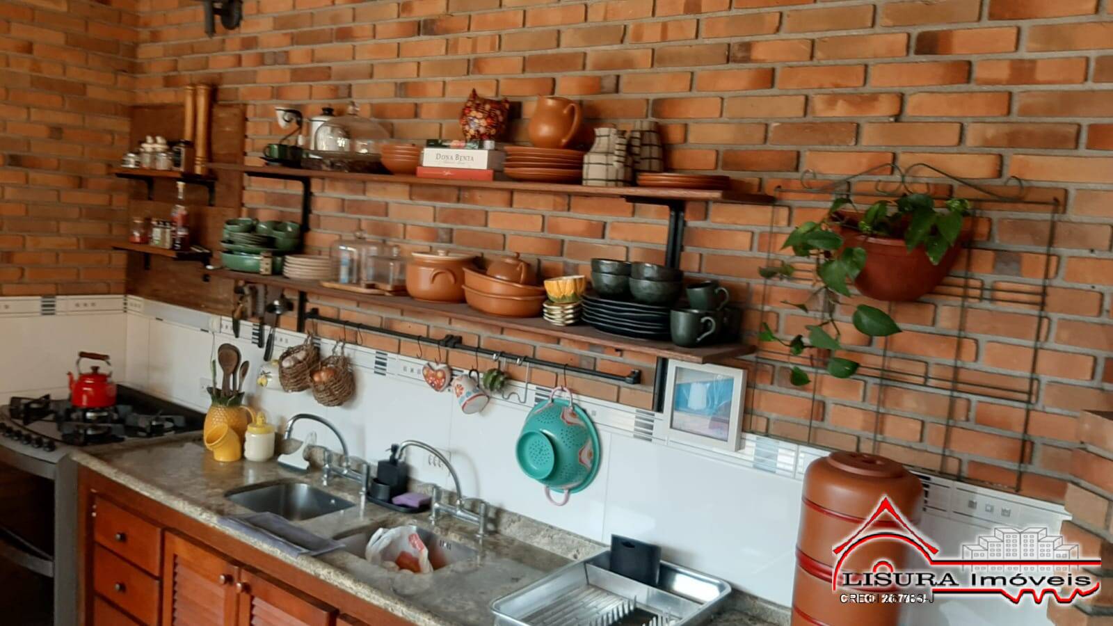 Casa à venda com 4 quartos, 293m² - Foto 15