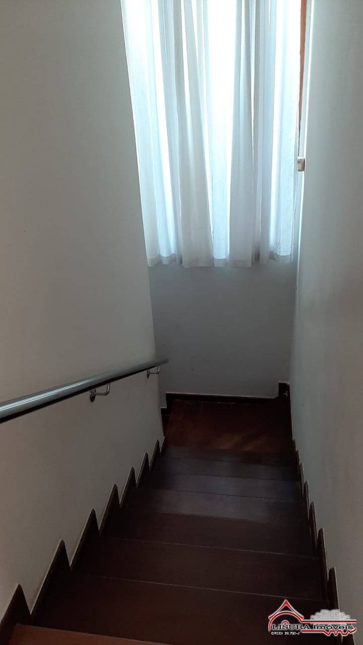 Casa à venda com 4 quartos, 293m² - Foto 18