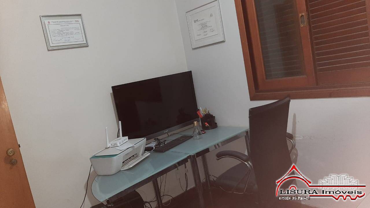 Casa à venda com 4 quartos, 293m² - Foto 17