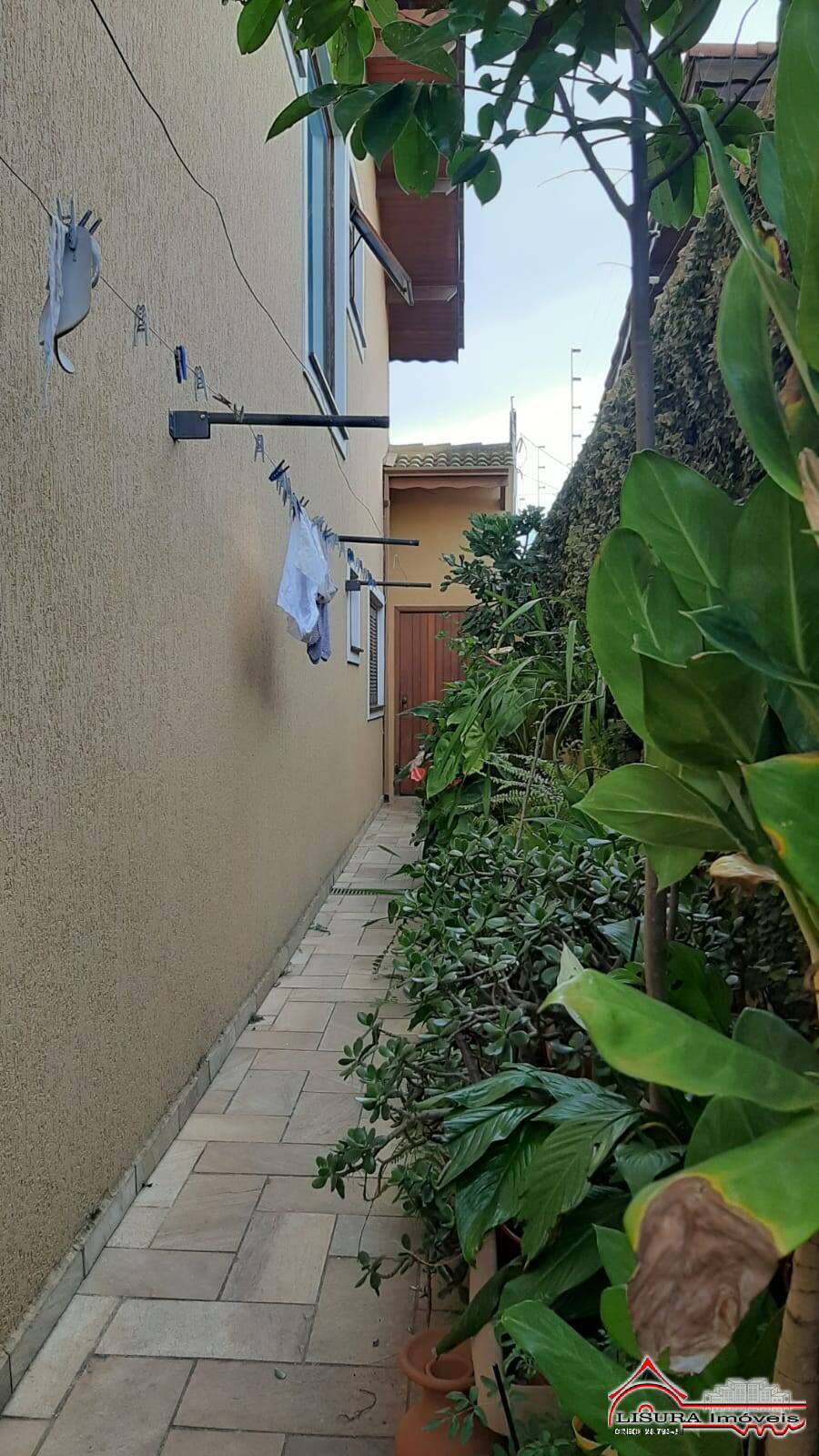 Casa à venda com 4 quartos, 293m² - Foto 45