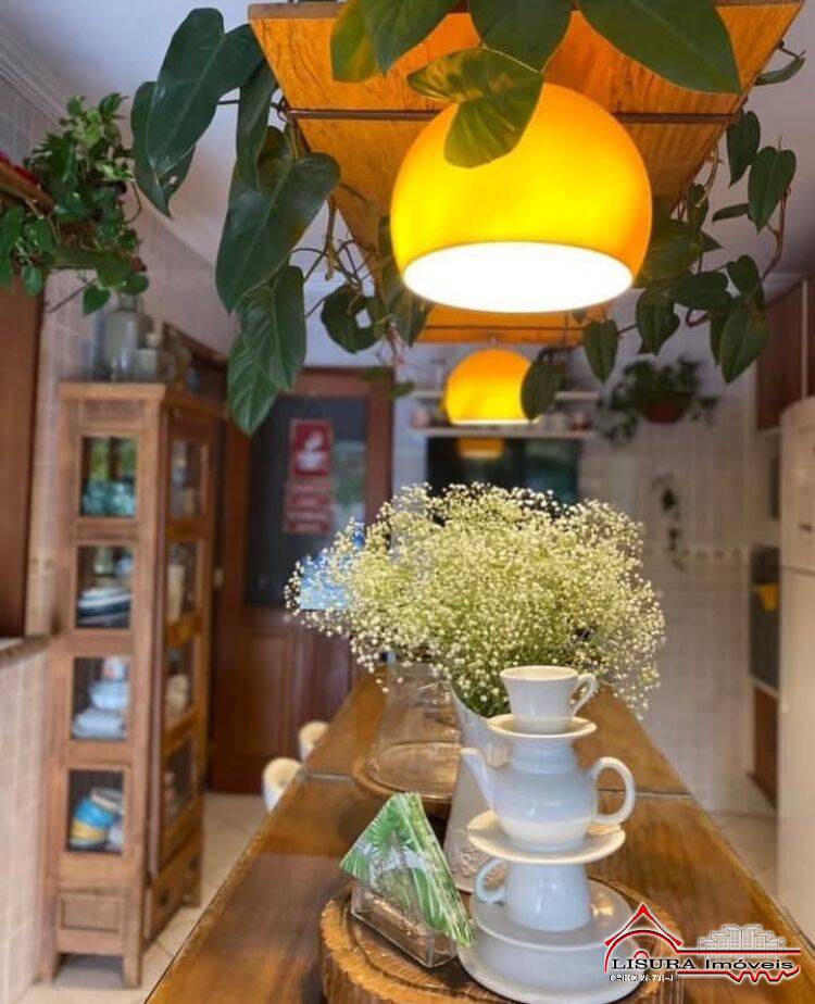 Casa à venda com 4 quartos, 293m² - Foto 59