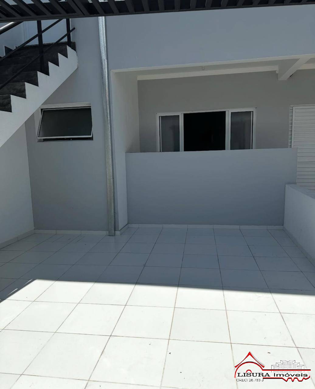 (I) kITNET NO CENTRO PARA LOCAÇÃO JACAREÍ SP COM GARAGEM