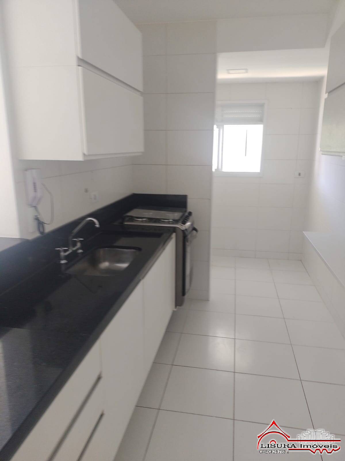 Apartamento para alugar com 3 quartos, 83m² - Foto 6