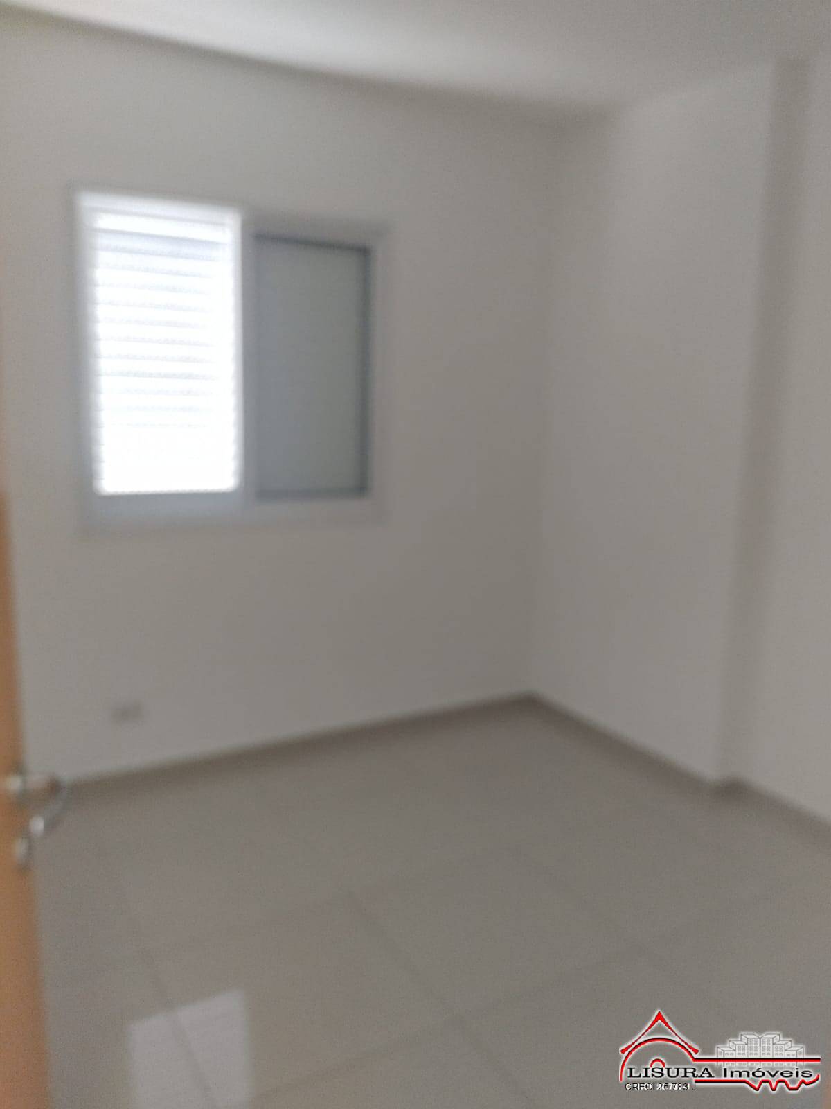 Apartamento para alugar com 3 quartos, 83m² - Foto 15