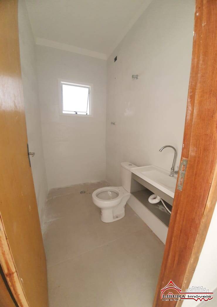 Casa à venda com 2 quartos, 75m² - Foto 12