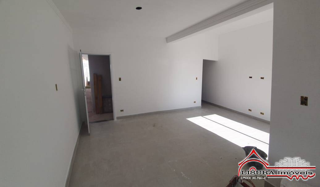 Casa à venda com 2 quartos, 75m² - Foto 4