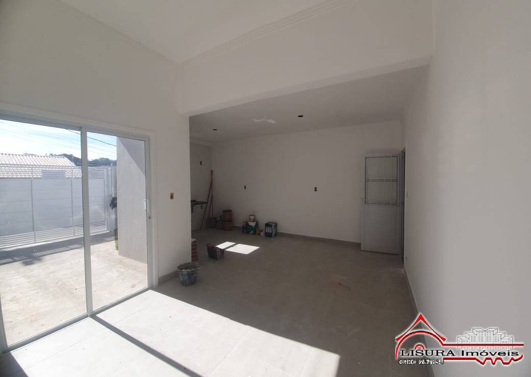 Casa à venda com 2 quartos, 75m² - Foto 3