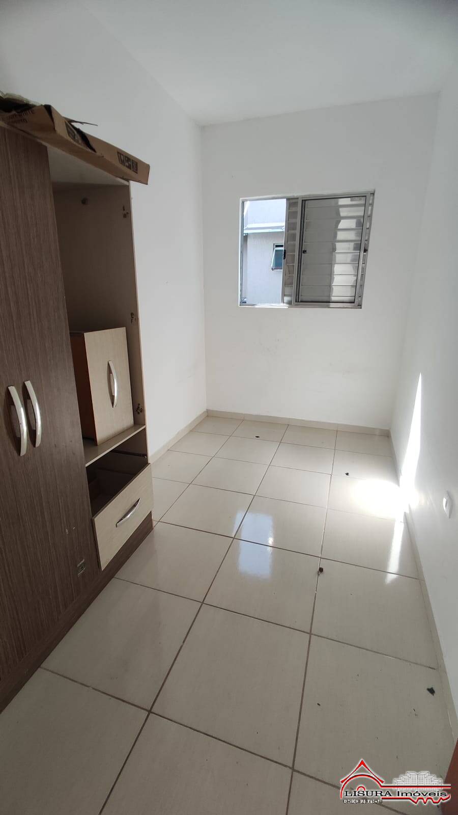 Casa para alugar com 4 quartos, 160m² - Foto 13