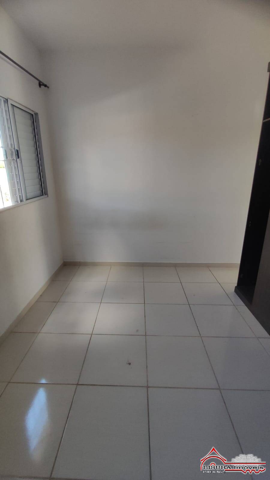 Casa para alugar com 4 quartos, 160m² - Foto 14