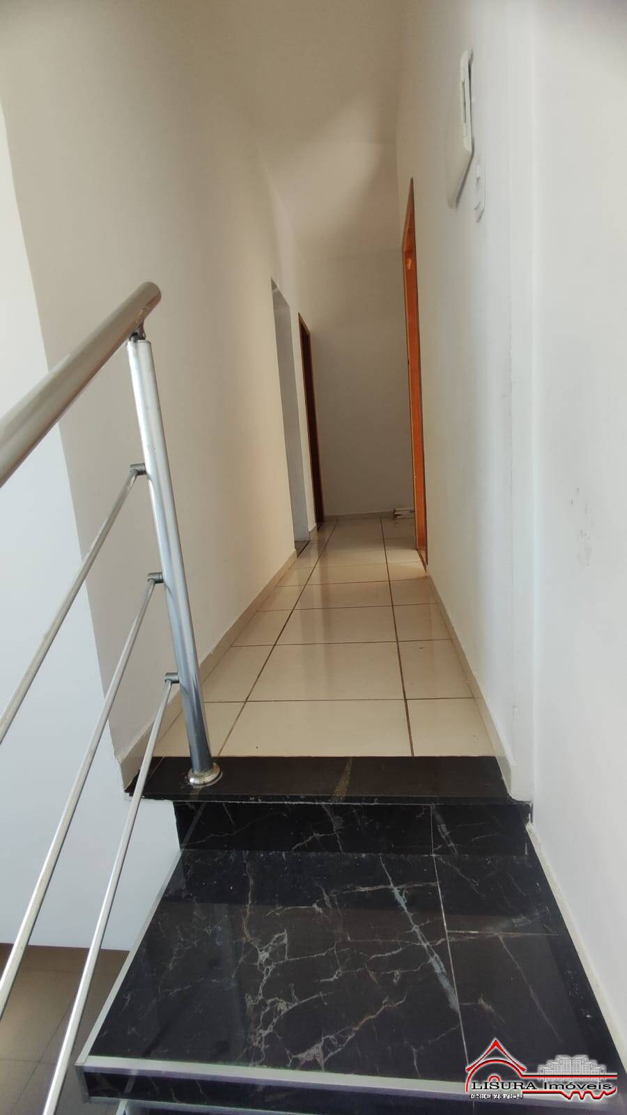 Casa para alugar com 4 quartos, 160m² - Foto 25
