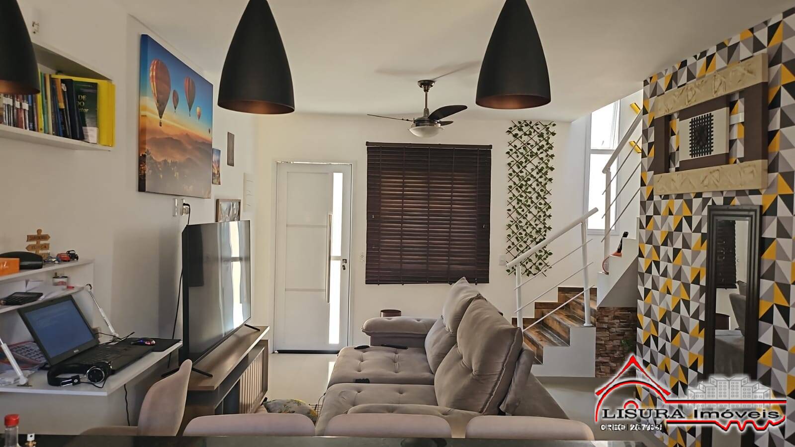 (VM) LINDO SOBRADO EM CONDOMINIO NO VILLA ROMANA JACAREÍ SP