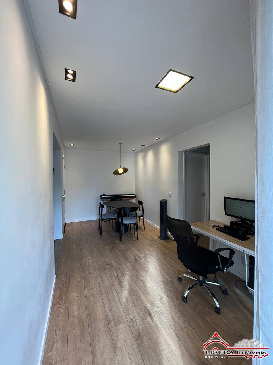 Apartamento à venda com 2 quartos, 59m² - Foto 4