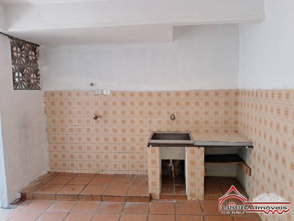 Casa à venda com 4 quartos, 60m² - Foto 11