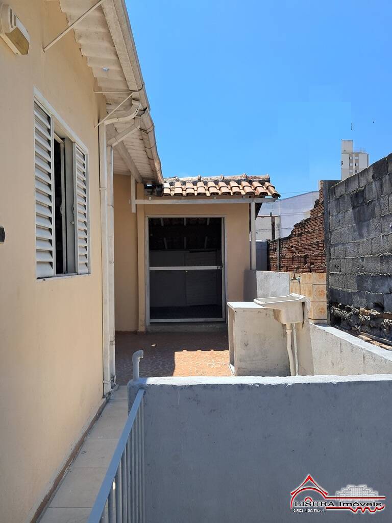 Casa à venda com 4 quartos, 60m² - Foto 16